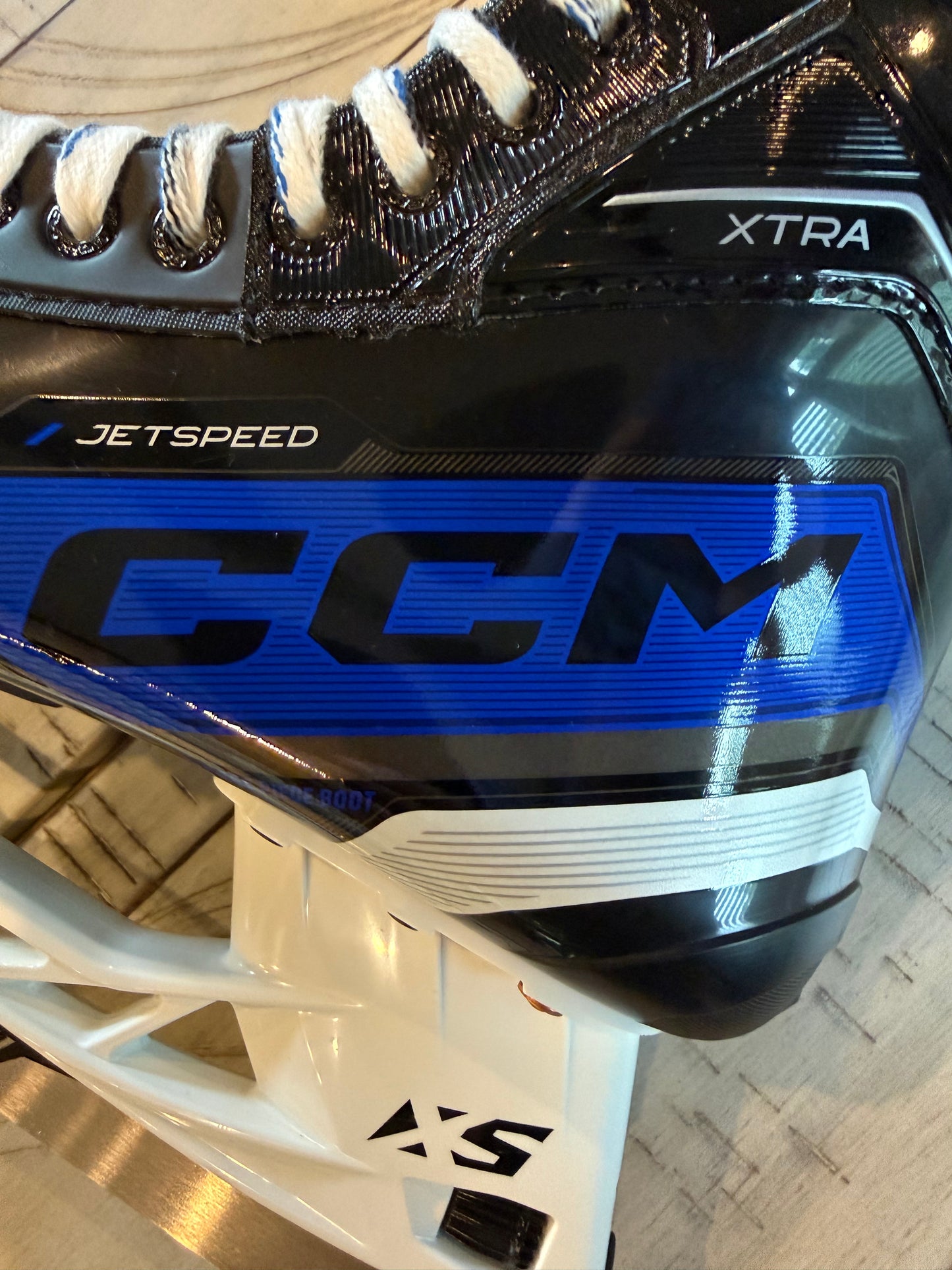 CCM JetSpeed Xtra Hockey Skates Size 10.5 Wide