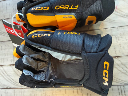 New CCM JetSpeed FT880 Hockey Gloves - 14”